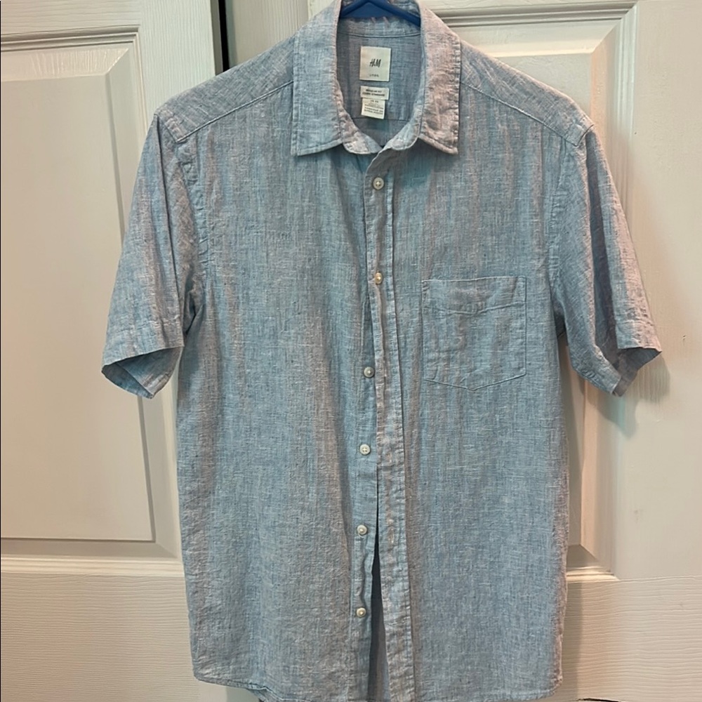 Men's Light Blue Short Sleeve Shirt
